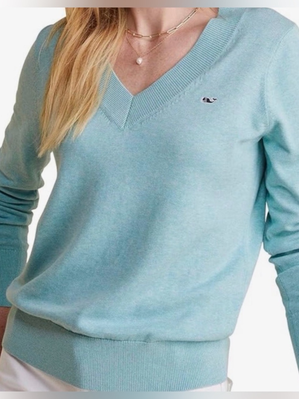 NWT Vineyard Vines Women's Heritage V-Neck Sweater in Size Medium